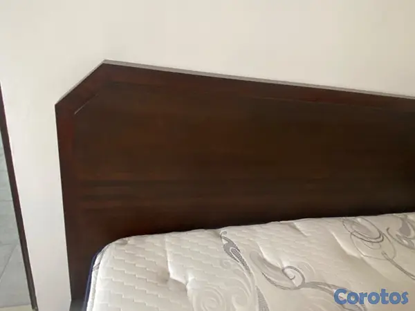 muebles y colchones - Vendo juego de cuarto con colchon incluido QUEEN s 2