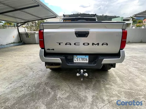 jeepetas y camionetas - Toyota tacoma trd pro 2024 clean carfax  5