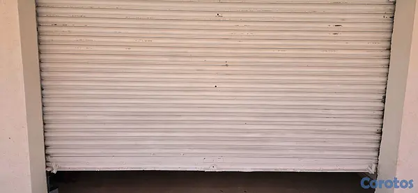 equipos profesionales - Vendo lote de puertas enrrollables usadas, galvanizadas 2