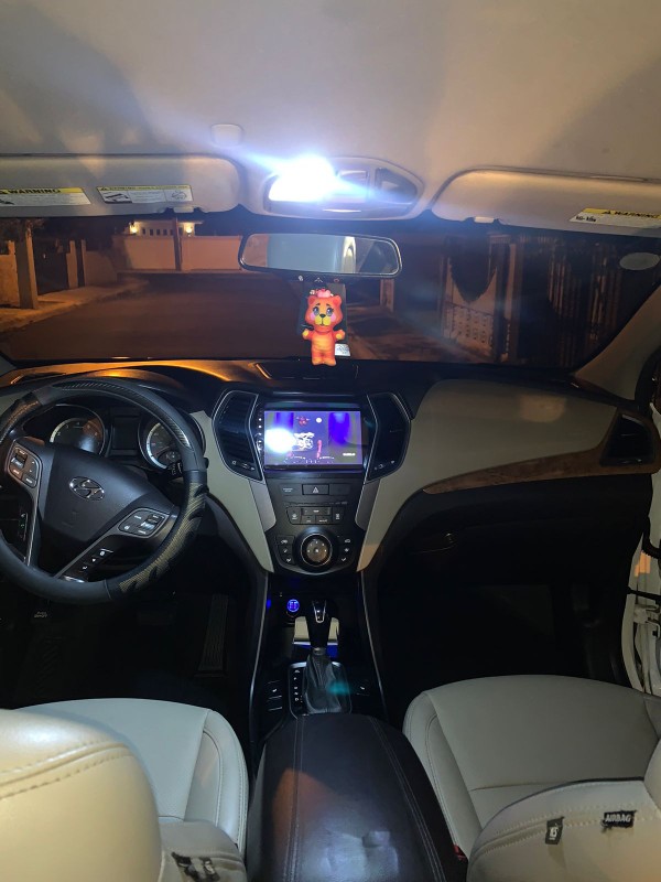 jeepetas y camionetas - Hiunday santa fe 2014 5