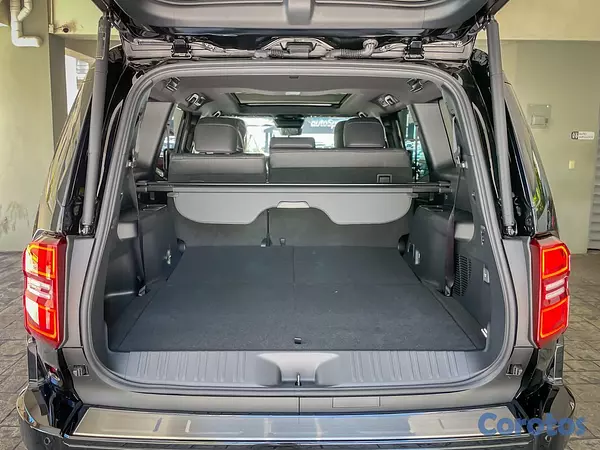 jeepetas y camionetas - Toyota Land Cruiser Prado Luxury 2026 9