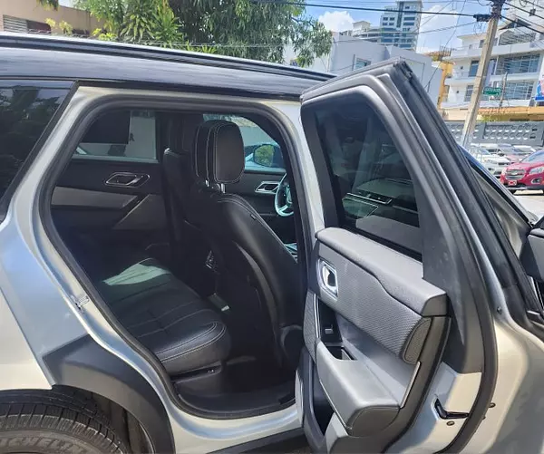 jeepetas y camionetas - LAND ROVER RANGE ROVER VELAR  2019 10