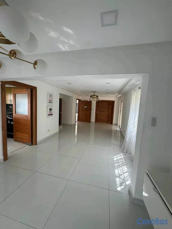 casas - Venta de Casa en Gala 16