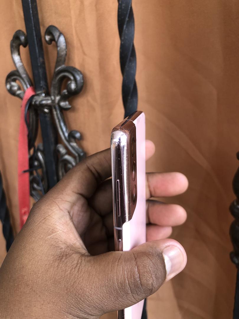celulares y tabletas - Celular Samsung Galaxy S21 5G con crack 1