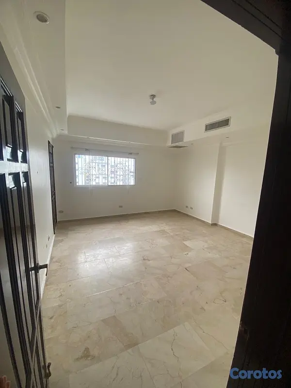 apartamentos - Venta de Espectacular penthouse de 378 m², de Dos Niveles – Bella Vista Sur 17