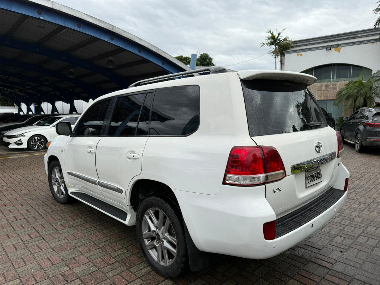 jeepetas y camionetas - Toyota land cruicer vxr 2009 2