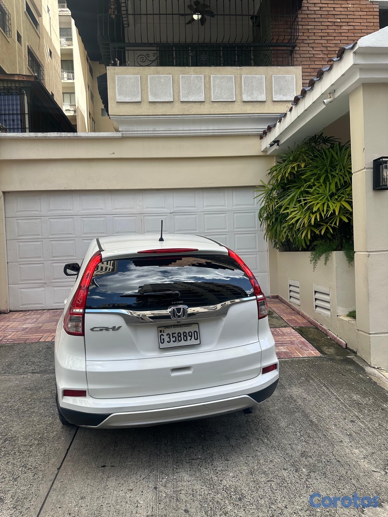 jeepetas y camionetas - Honda CR-V EX 4x2 2015 – Excelente estado 🚙✨
829-795-4837 5