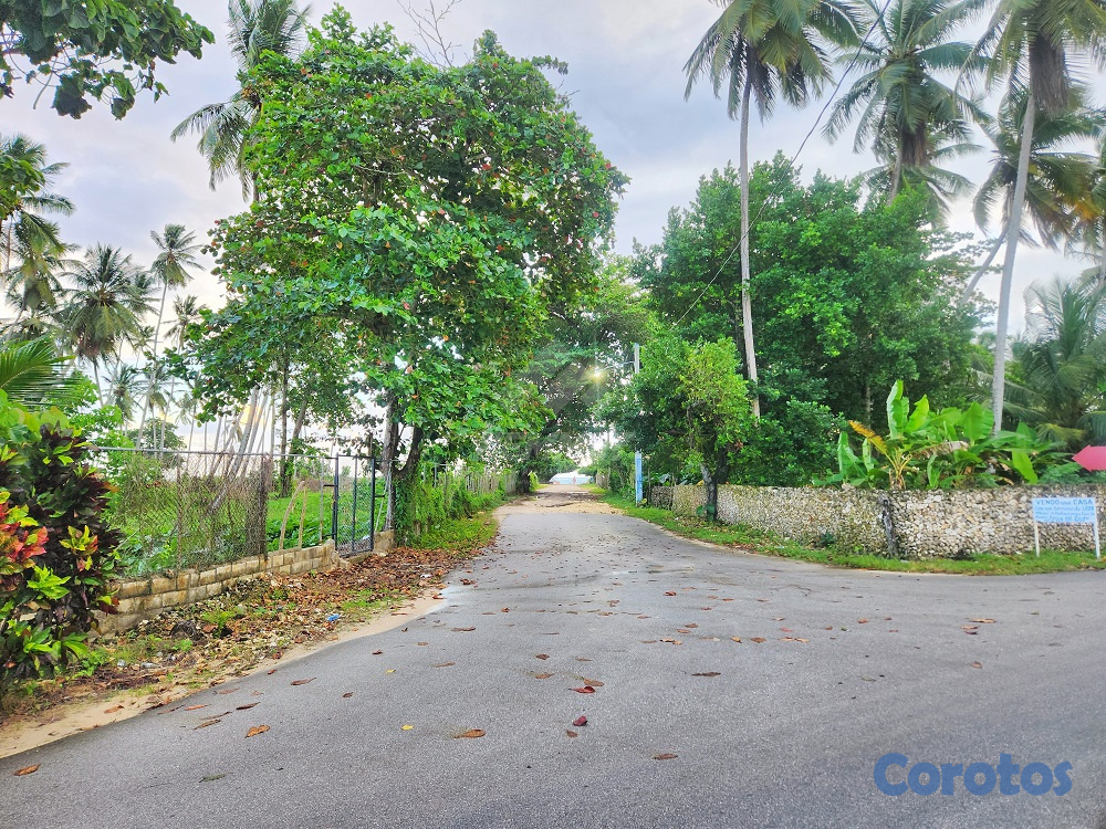 solares y terrenos - SOLAR PROXIMO PLAYA LA ENTRADA CABRERA RD. DESLIND 2