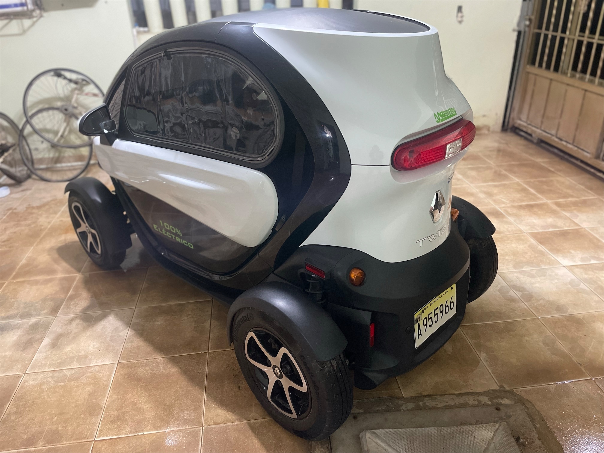 carros - Carro eléctrico  Renault Twizy 2018