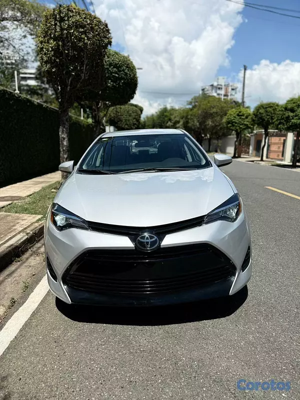carros - Toyota Corolla LE 2019 3