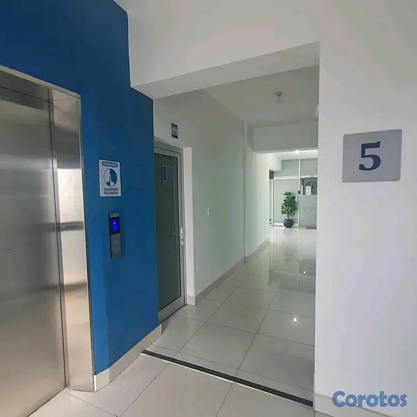 oficinas y locales comerciales - Local de oficina o consultorio en torre empresarial en El Millón  5