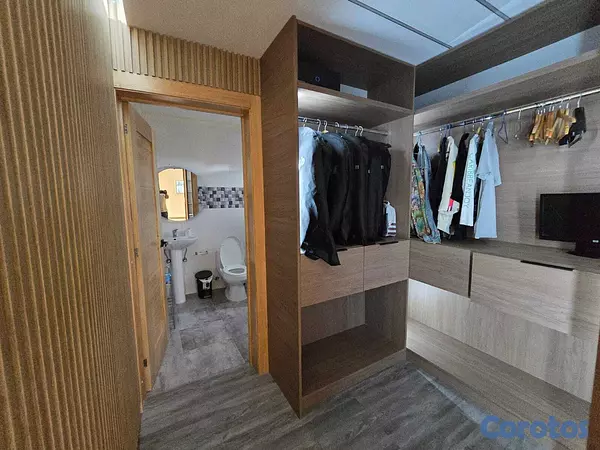 casas - Hermosa Casa remodelada de 2 niveles en San Miguel 7