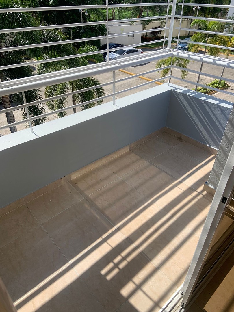 apartamentos - APARTAMENTO EN VENTA EN LOS RIELES, GURABO. 4