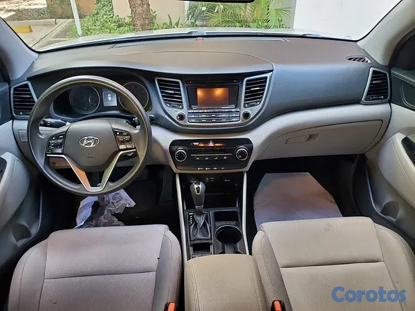 jeepetas y camionetas - Hyundai tuson 2017 Version americana 2