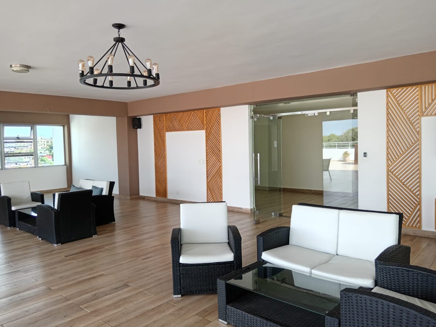 apartamentos - APARTAMENTO EN VENTA CON PISCINA UBICADO EN LOS RIOS 📍
 4