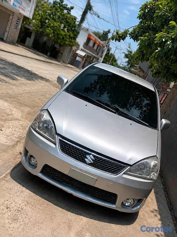 carros - Suzuki Aerio 2006 2
