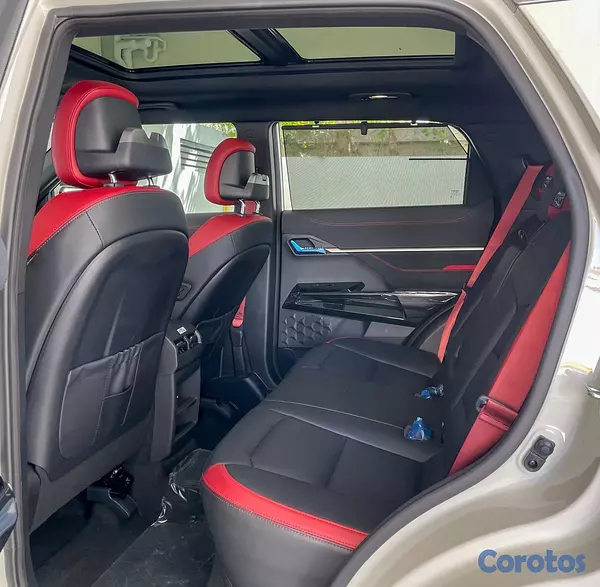 jeepetas y camionetas - KGM ACTYON LIMITED 2026 6