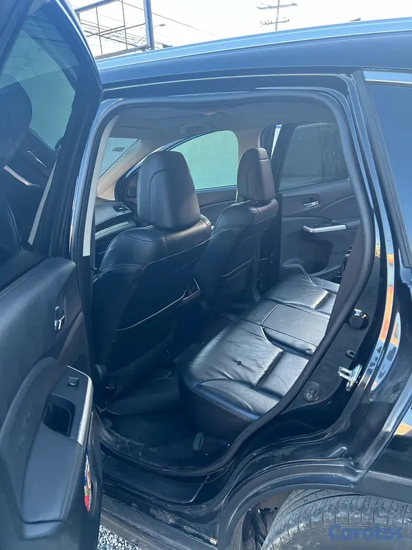 jeepetas y camionetas - HONDA CRV TURING 2016 buenas condiciones  5