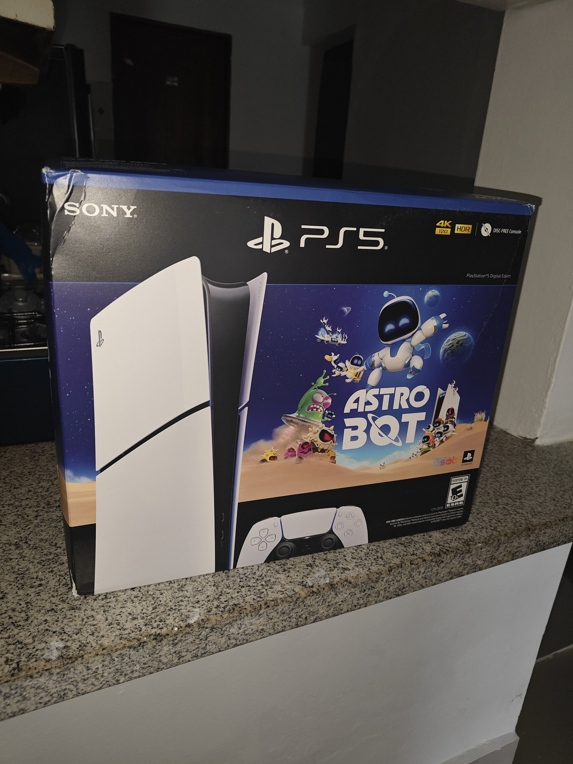 consolas y videojuegos - Ps5 slim digital+ el juego de Astro bot (nueva 0kms) 2