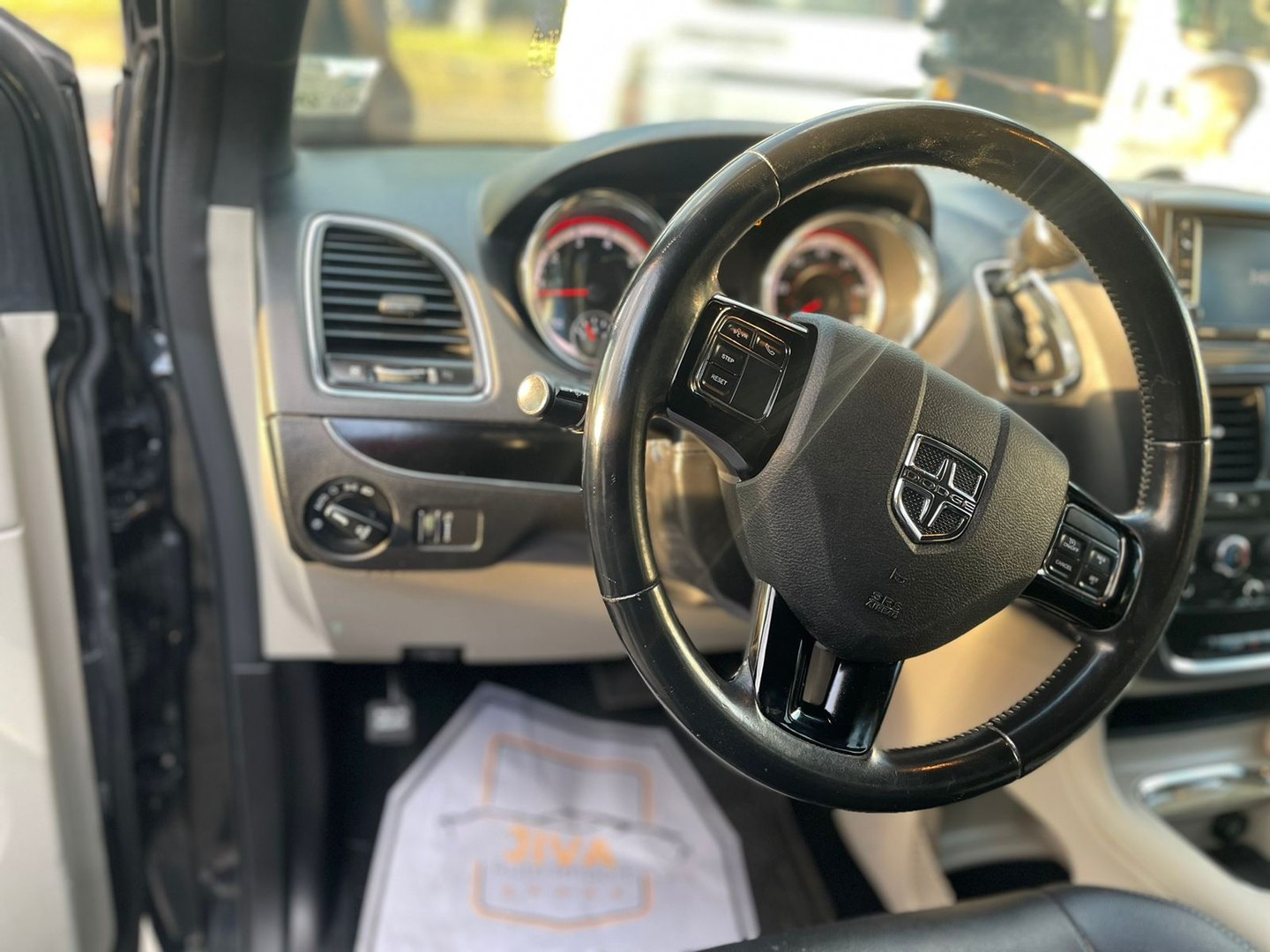 jeepetas y camionetas - 2019 Dodge Grand Caravan SXT 8