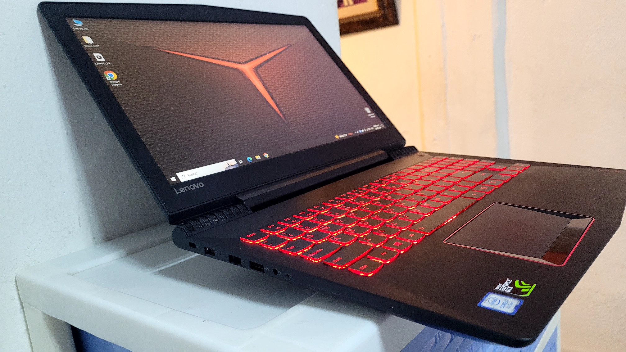 computadoras y laptops - Lenovo y520 17 Pulg Core i5 Ram 24gb ddr4 Disco 1tb Video 12gb 1