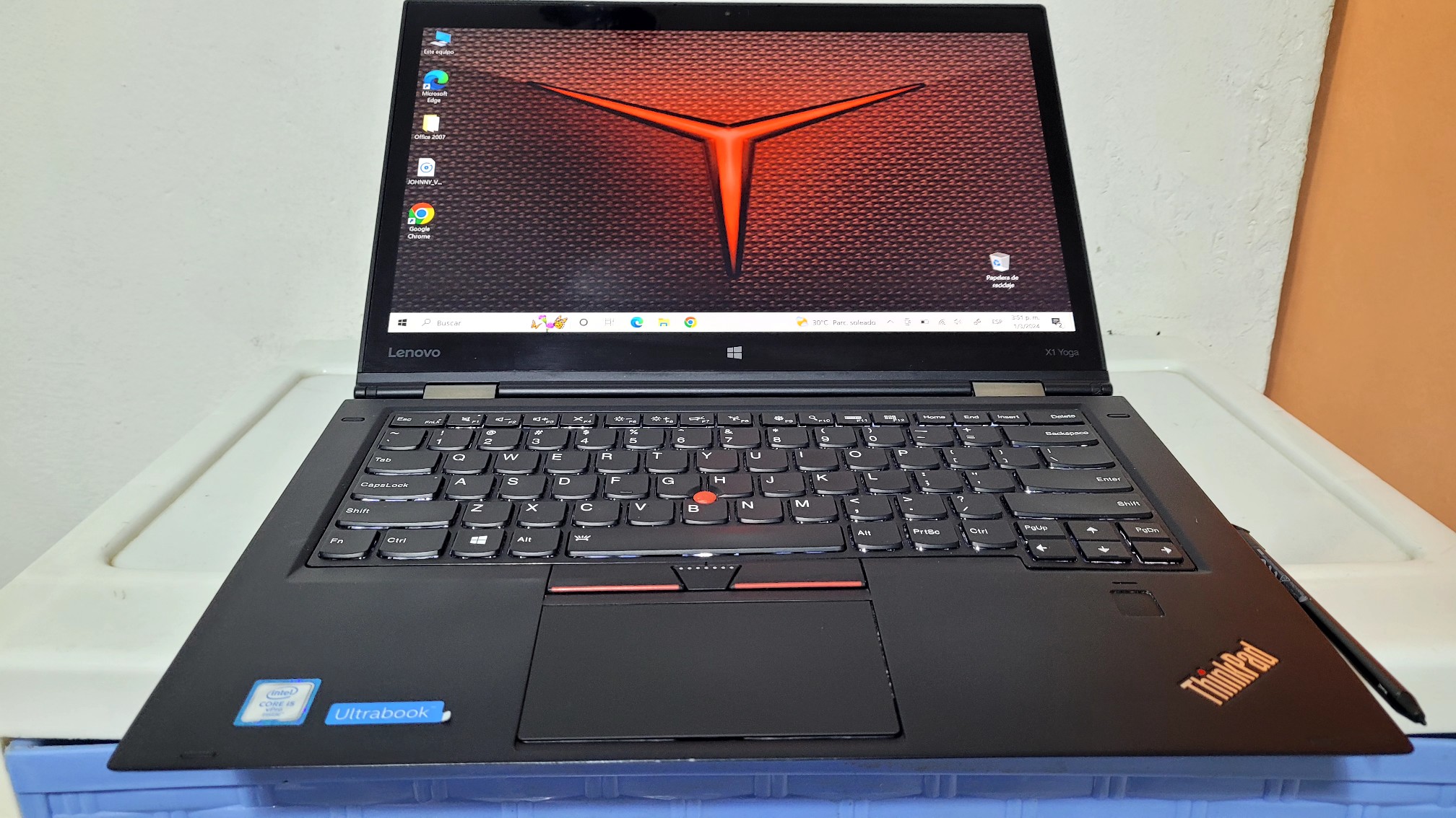 computadoras y laptops - Lenovo X1 Touch 14 Pulg Core i5 Ram 8gb Disco 256gb Pantalla Gira 360 grados