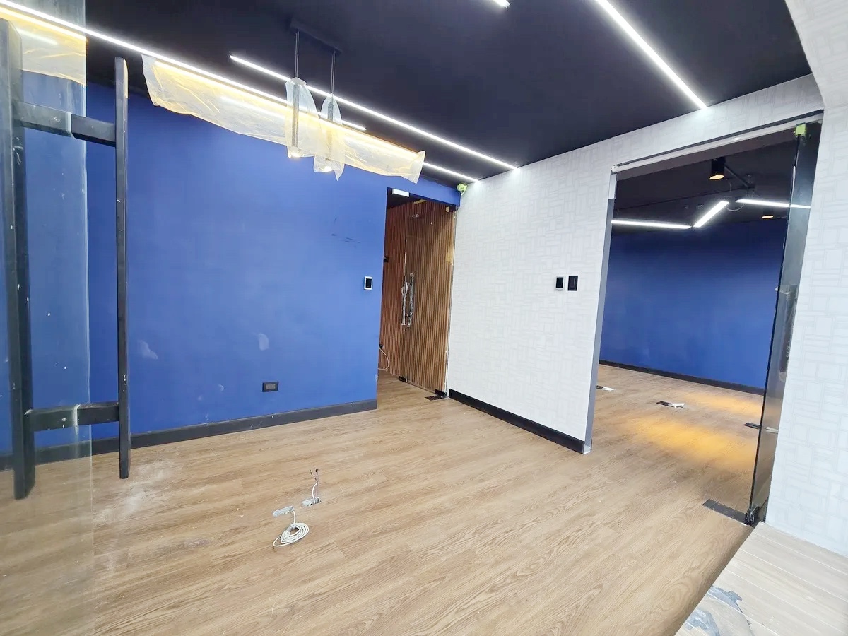 oficinas y locales comerciales - Local céntrico en Naco 3