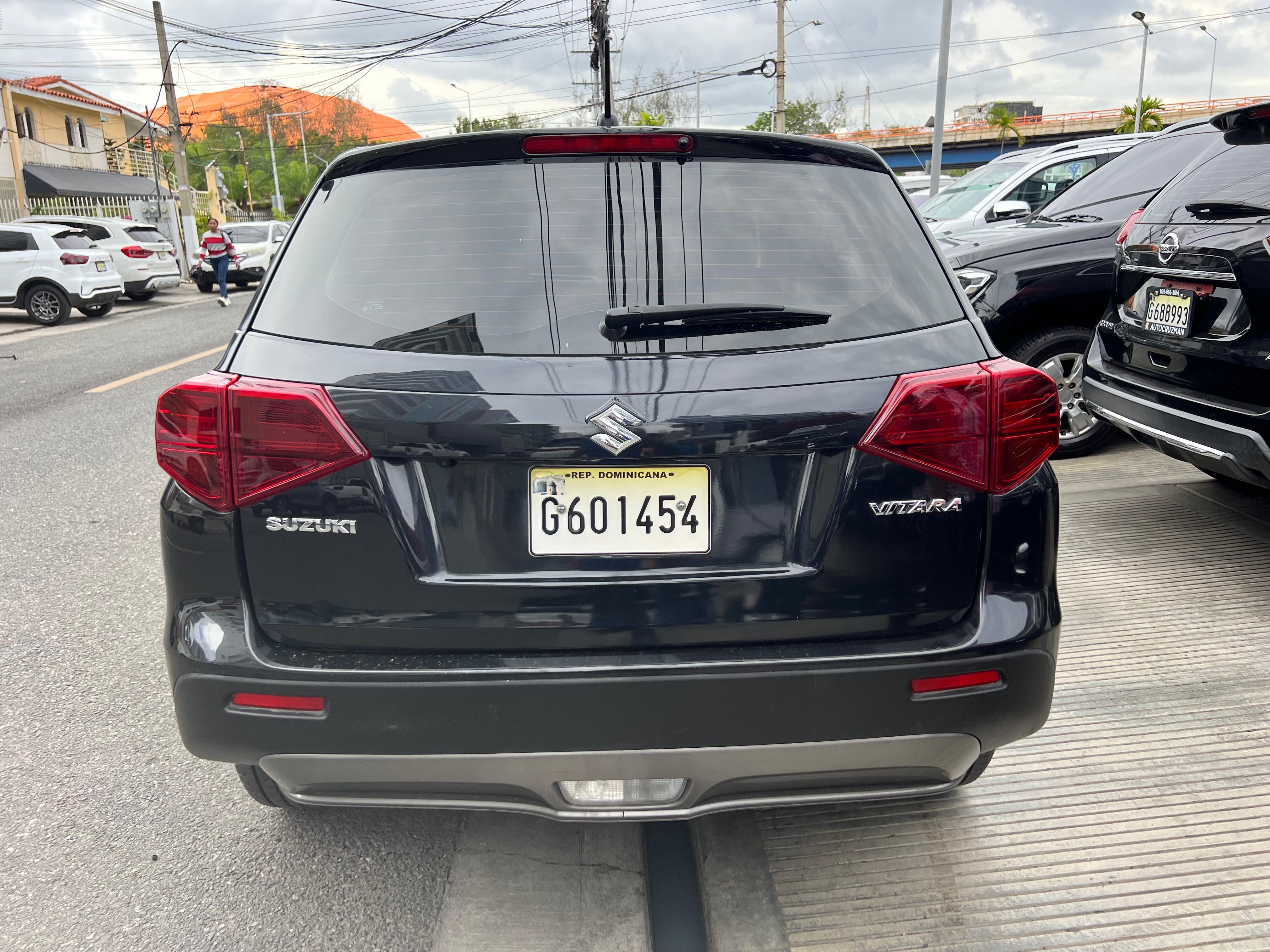 jeepetas y camionetas - SUZUKI VITARA 2023 EN PIEL 3