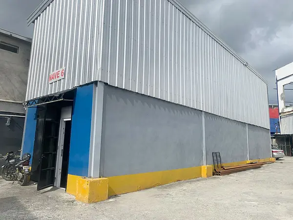 oficinas y locales comerciales - Alquiler nave en herrera 8