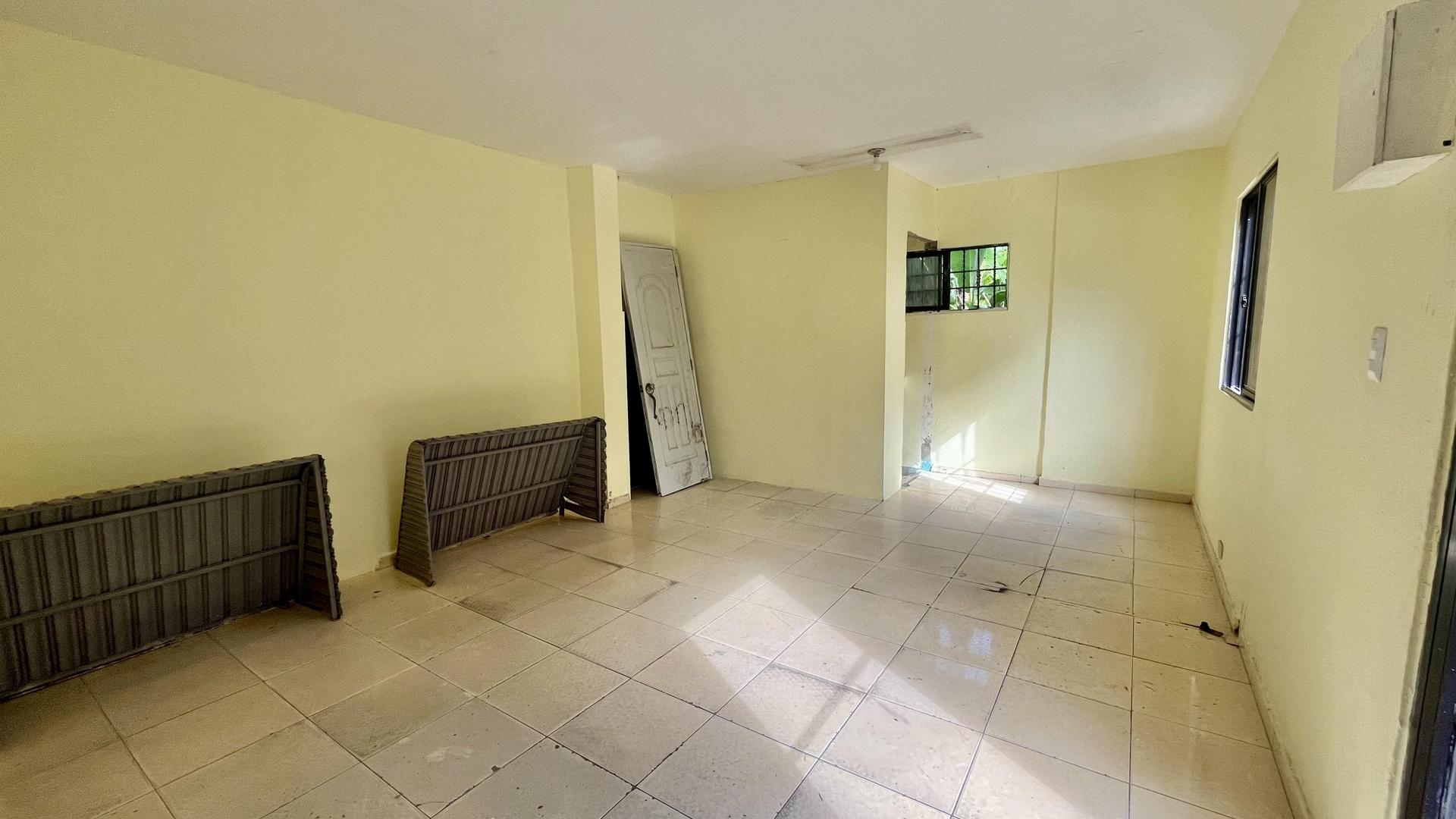 oficinas y locales comerciales - Local Comercial en Alquiler en El Cacique 0