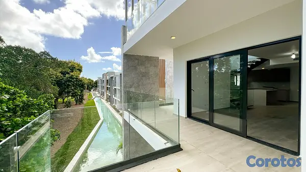 apartamentos - Vendo pent-house Coral Bahía dentro de la comunida 9