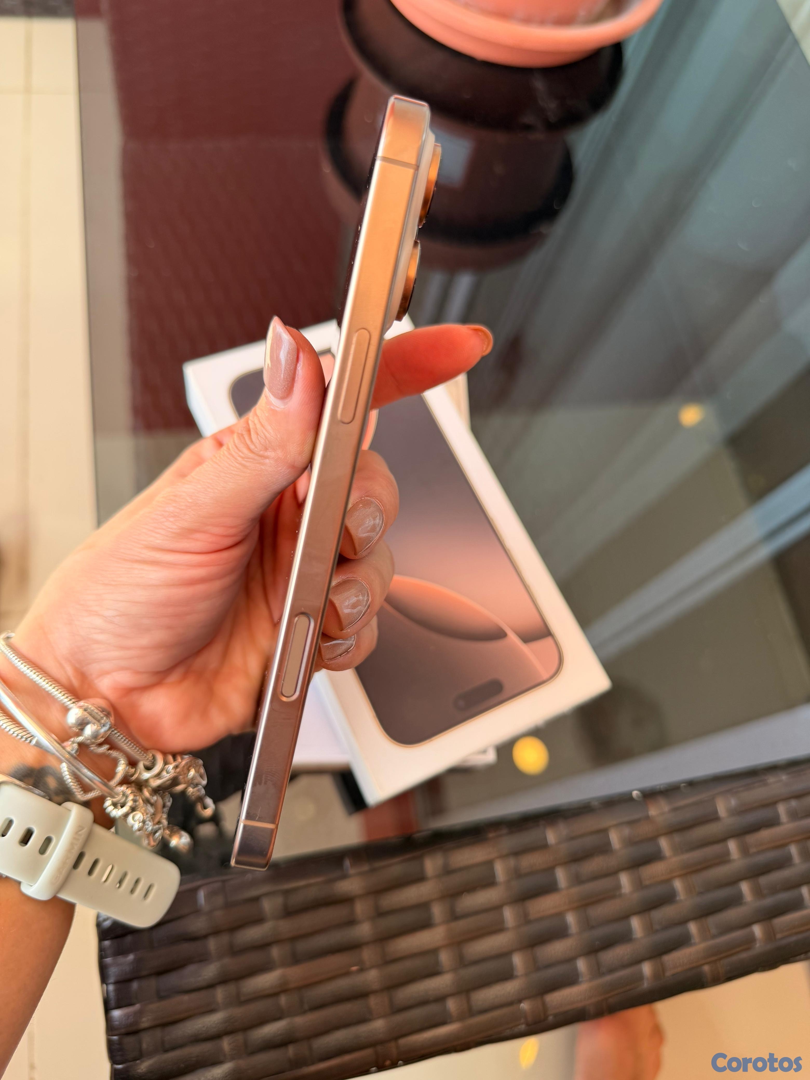 celulares y tabletas - iPhone 16 pro max 256GB factory  8