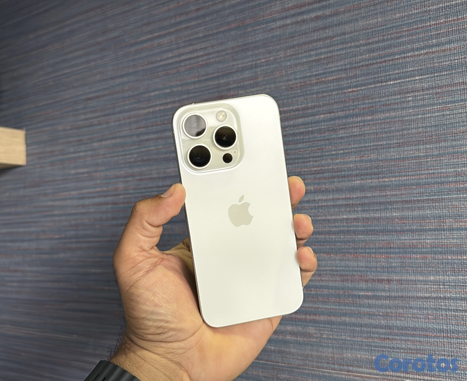 celulares y tabletas - iPhone 15 PRO 512GB Silver Como Nuevo RD$ 45,500 N 1