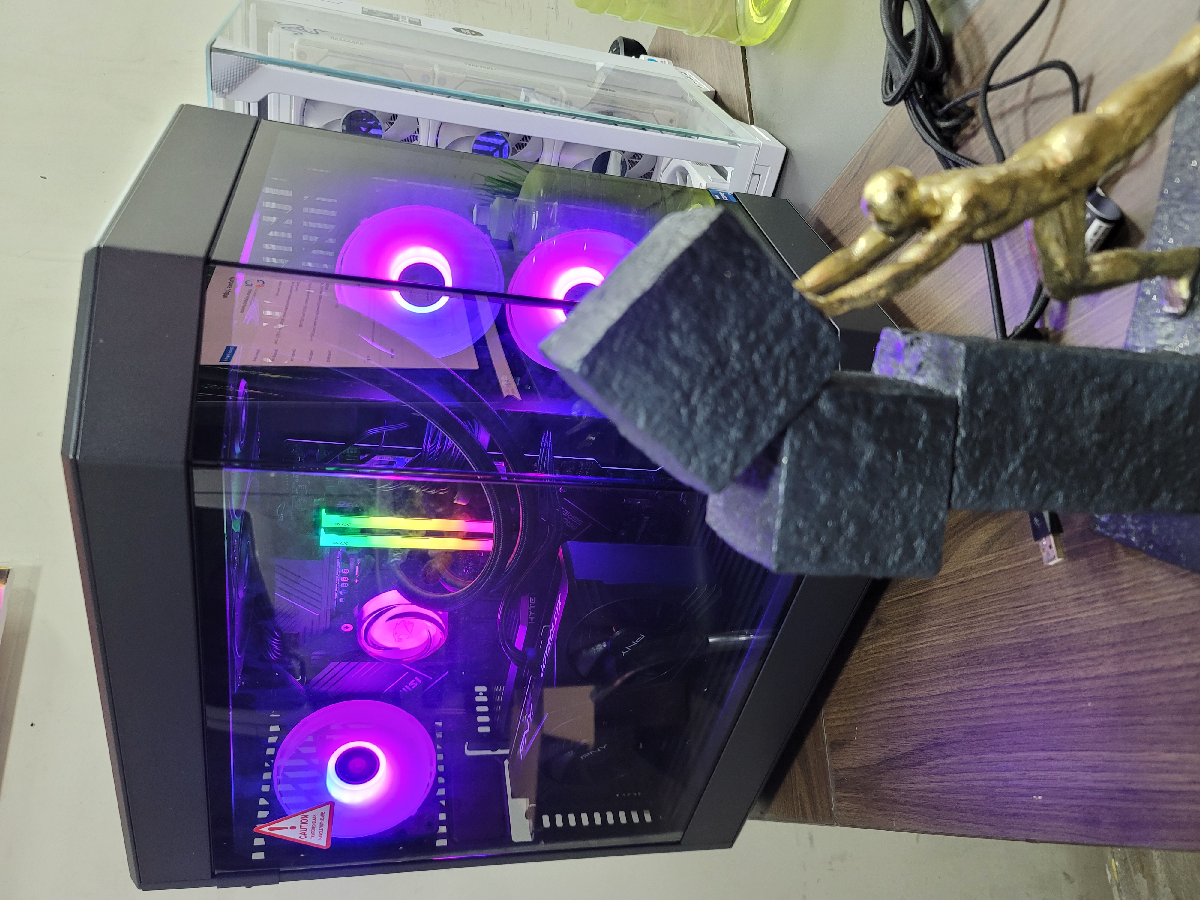 computadoras y laptops - PC GAMING DE OPORTUNIDAD I7 14700KF/ RTX 4070 SUPE 2