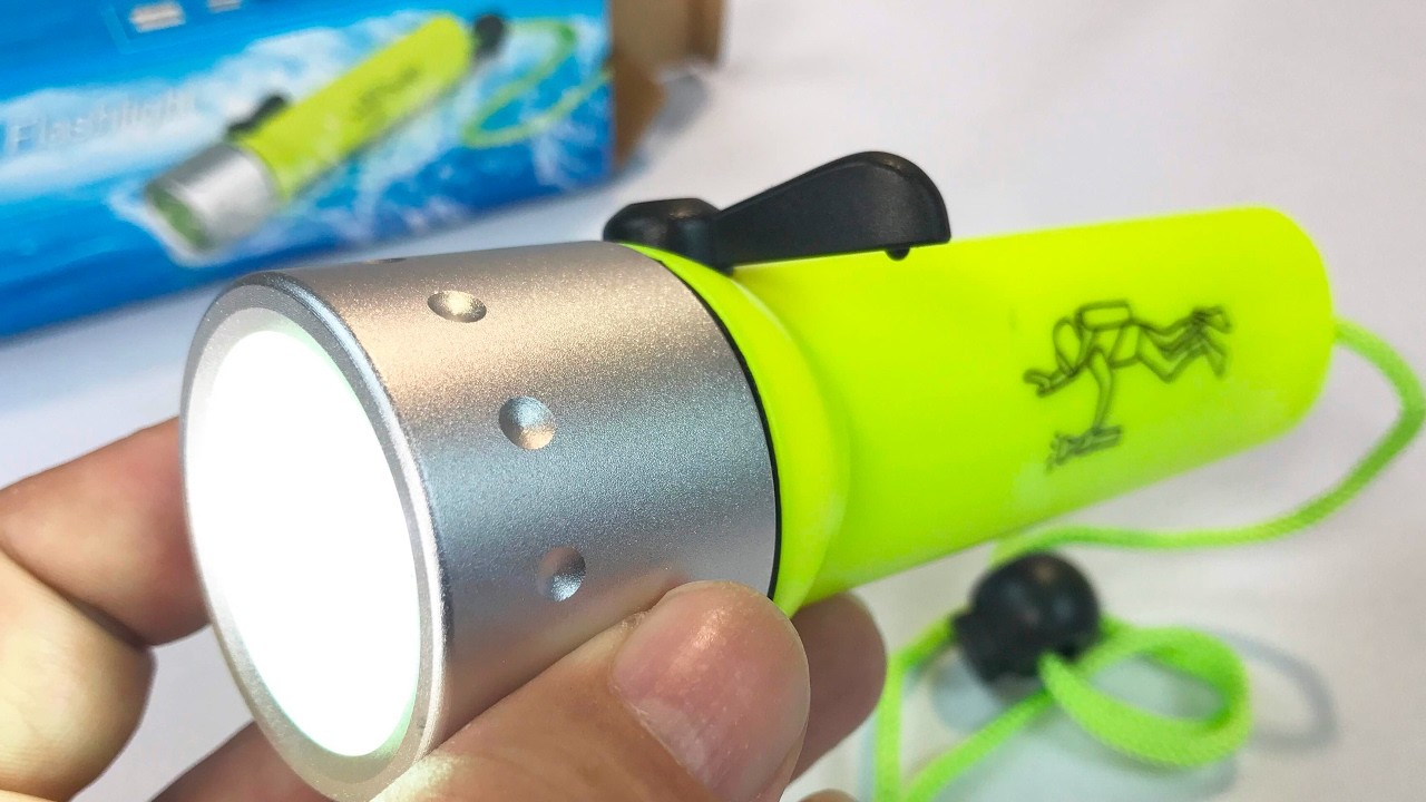 deportes - Linterna foco de buceo sumergible waterproof bajo el agua LUZ LED BRILLANTE 1