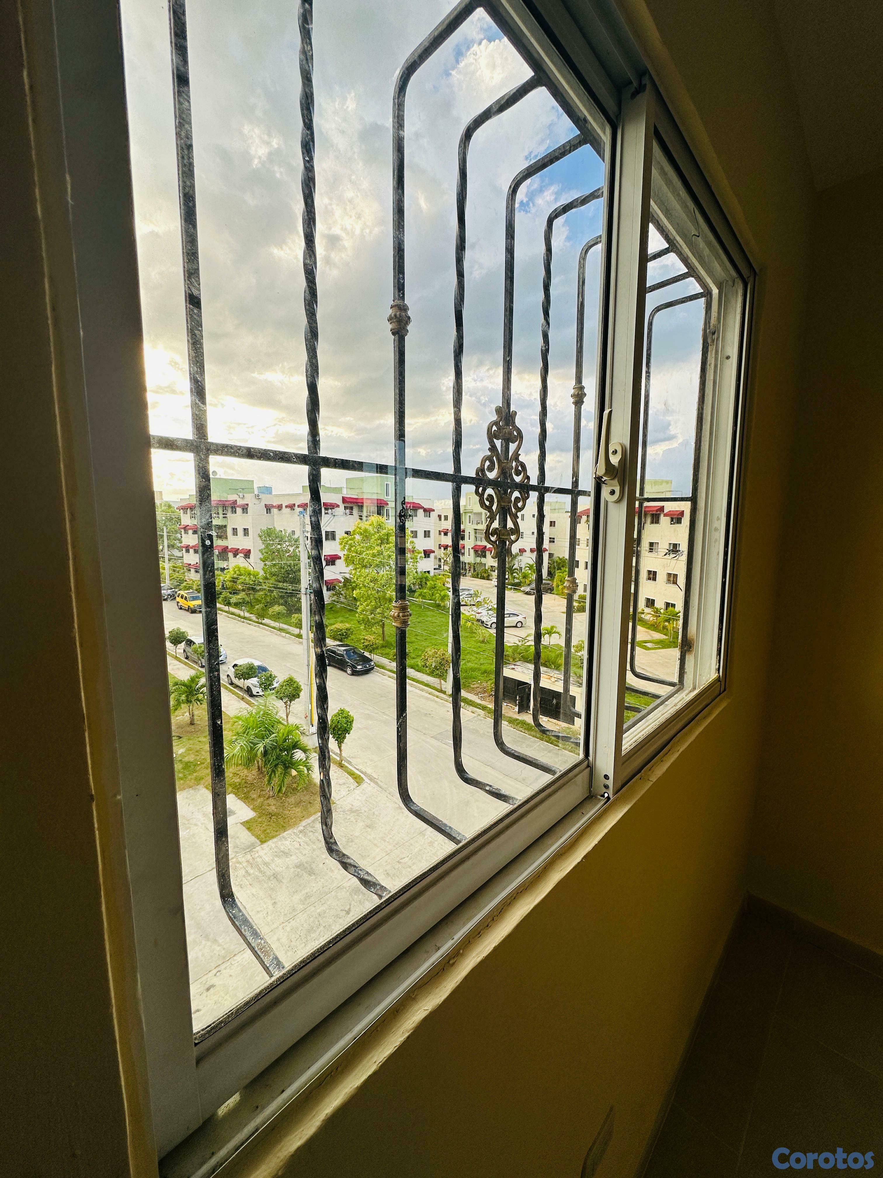 apartamentos - Nuevo Precio! 💥 Apto. Tipo F en Residencial Juan R 1