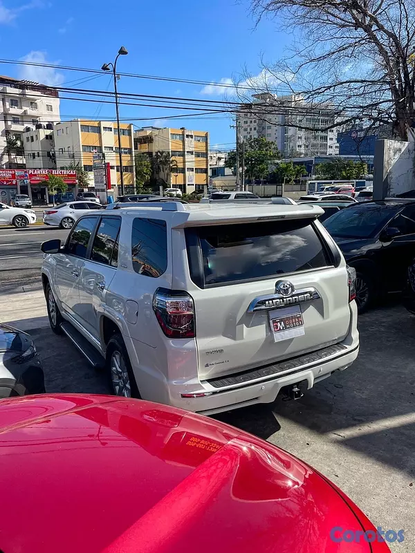 jeepetas y camionetas - Toyota 4Runner Limited 2022
 6