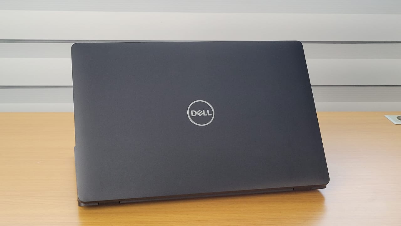 computadoras y laptops - Dell latitude 5500 core i5 8th 3