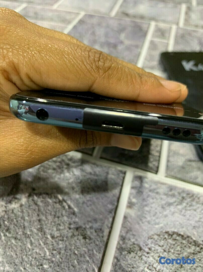 celulares y tabletas - Celular LG K40 - 32GB 4