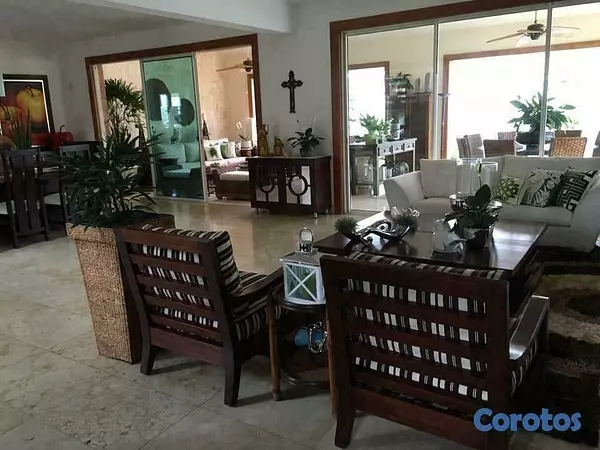 casas - CASA EN VENTA EN LAS CARMELITAS, SANTIAGO DE LOS CABALLEROS. 2