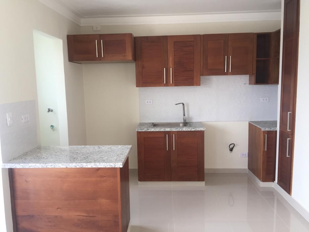 apartamentos - Se Vende Confortable Apartamento en Jardines del Sur  3