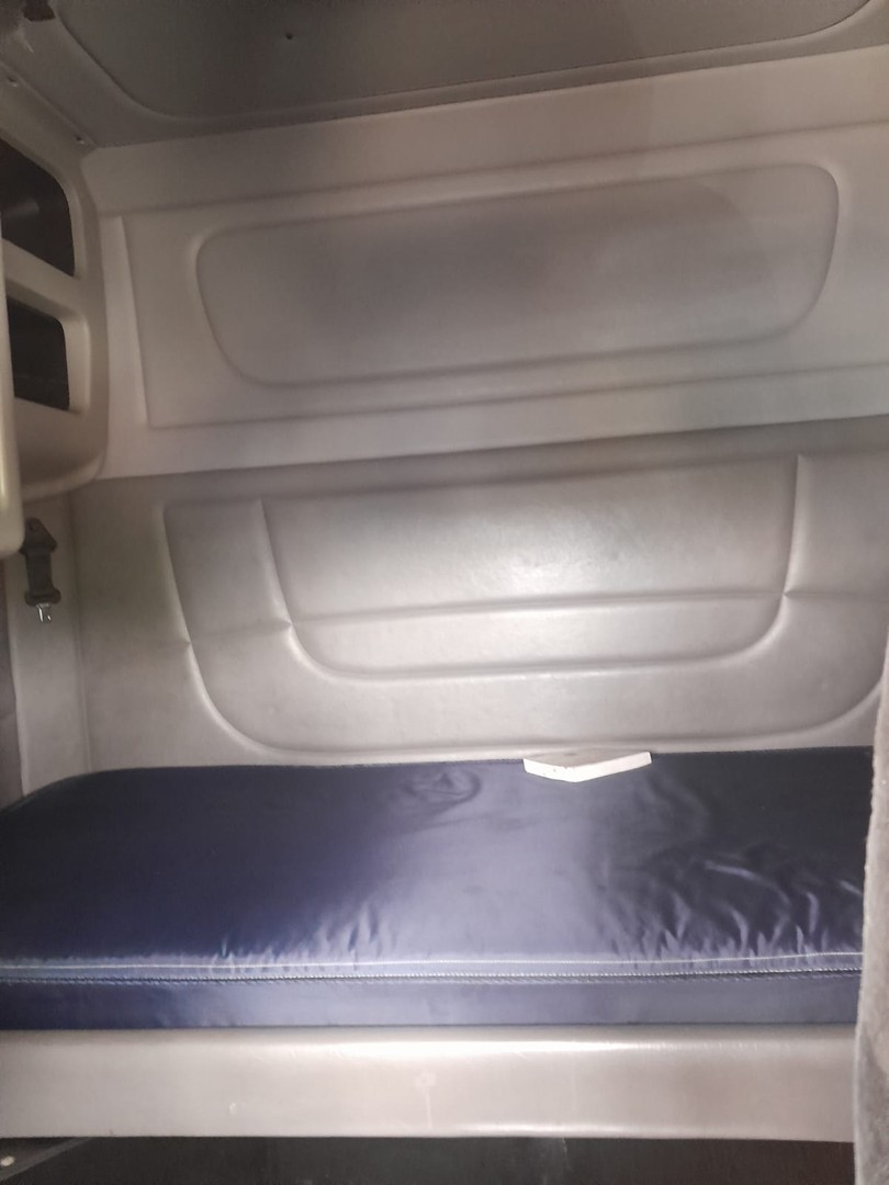 camiones y vehiculos pesados - Peterbilt 386 año 2013 8