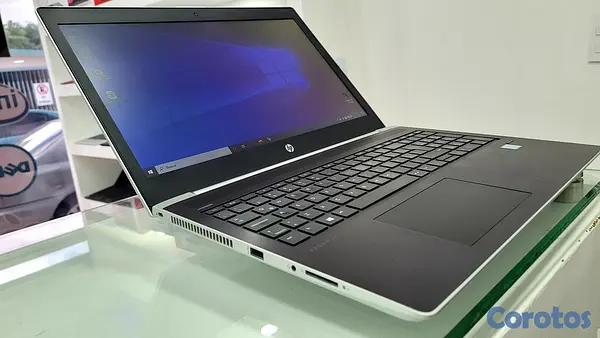 computadoras y laptops - laptop Hp 17 Pulg Core i7 8th Gen Ram 16gb DDR4 Disco m2 512gb Video 8gb 1