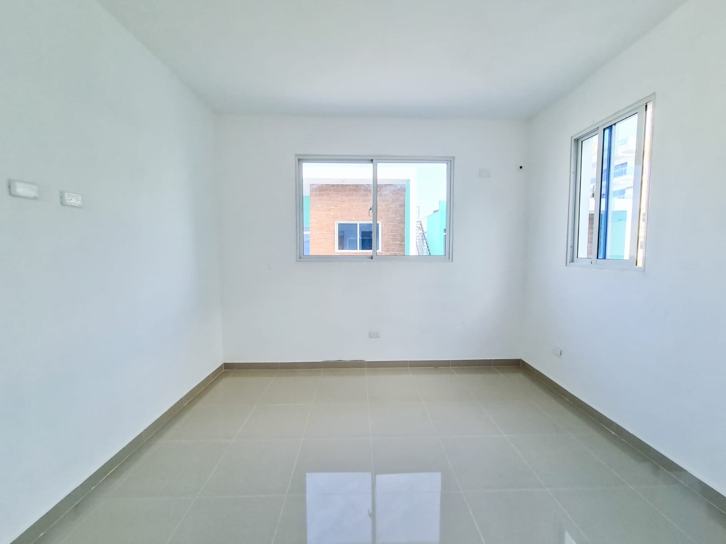 casas - Casas con piscina en Proyecto Cerrado Autopista San Isidro Ecológica 8