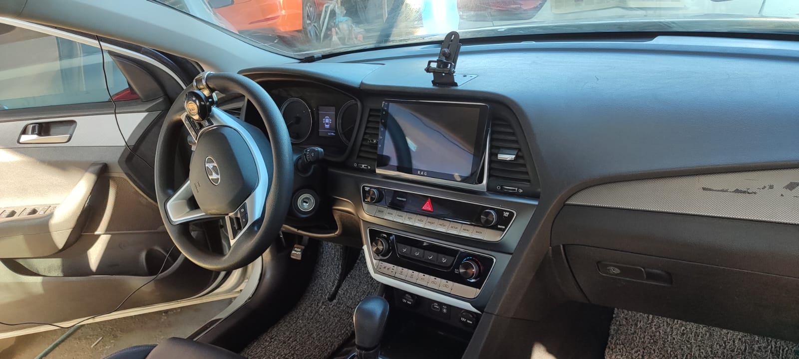carros - HYUNDAI NEW RISE 2019 DESDE: RD$730,000.00 1