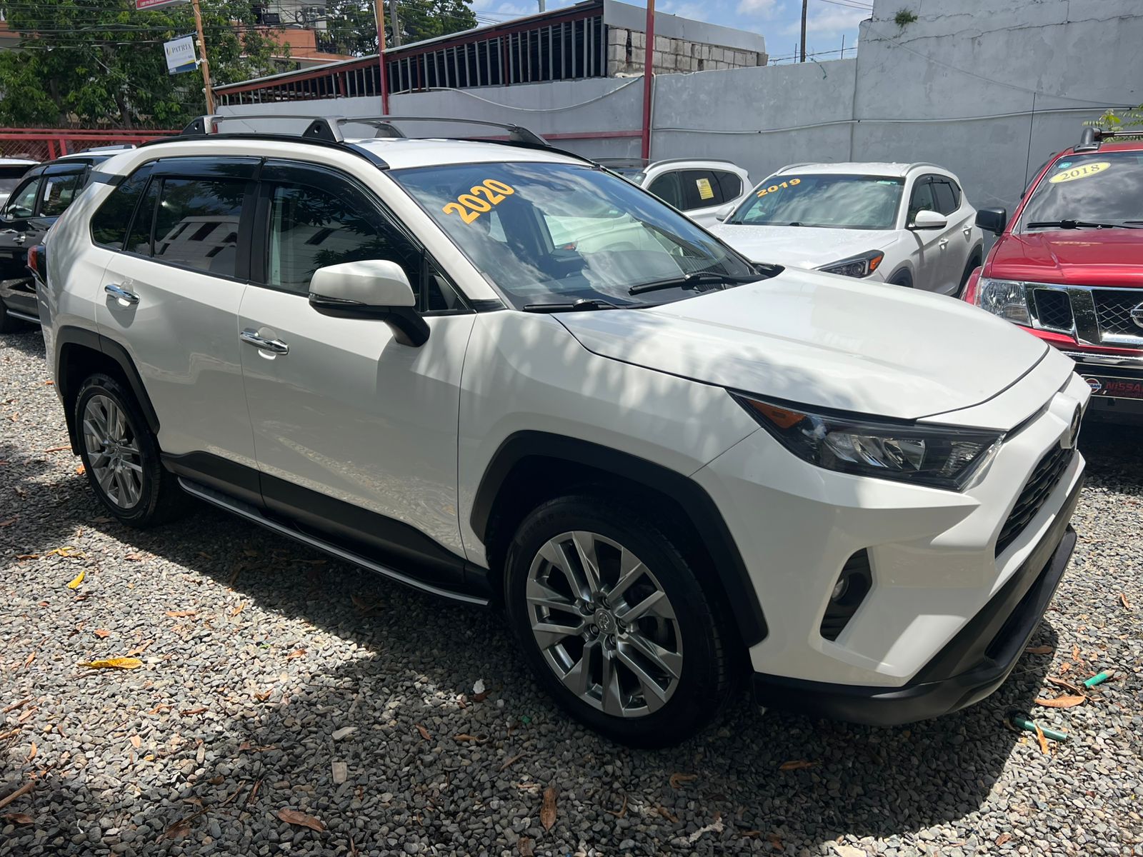 jeepetas y camionetas - toyota rav4 2020 le  3