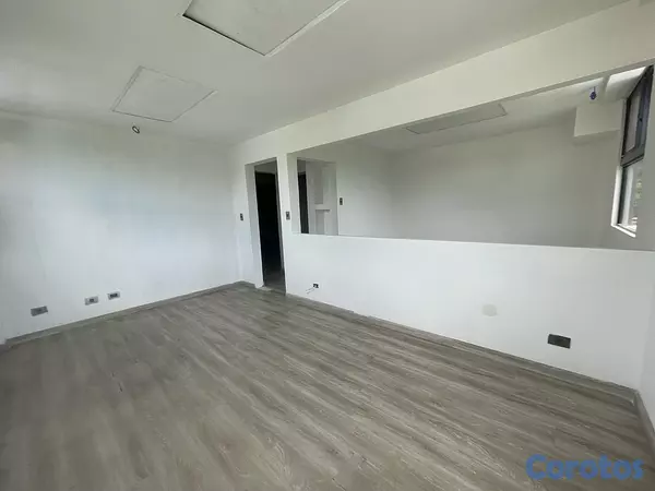 oficinas y locales comerciales - hermoso local en renta  11