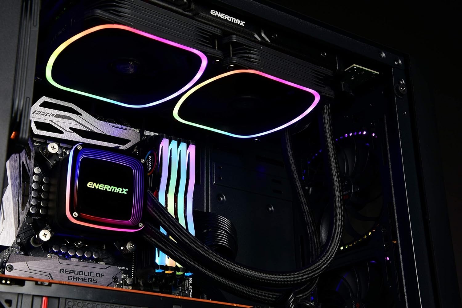 computadoras y laptops - Enermax Aquafusion 240 ADV RGB AIO CPU LIQUID COOLER