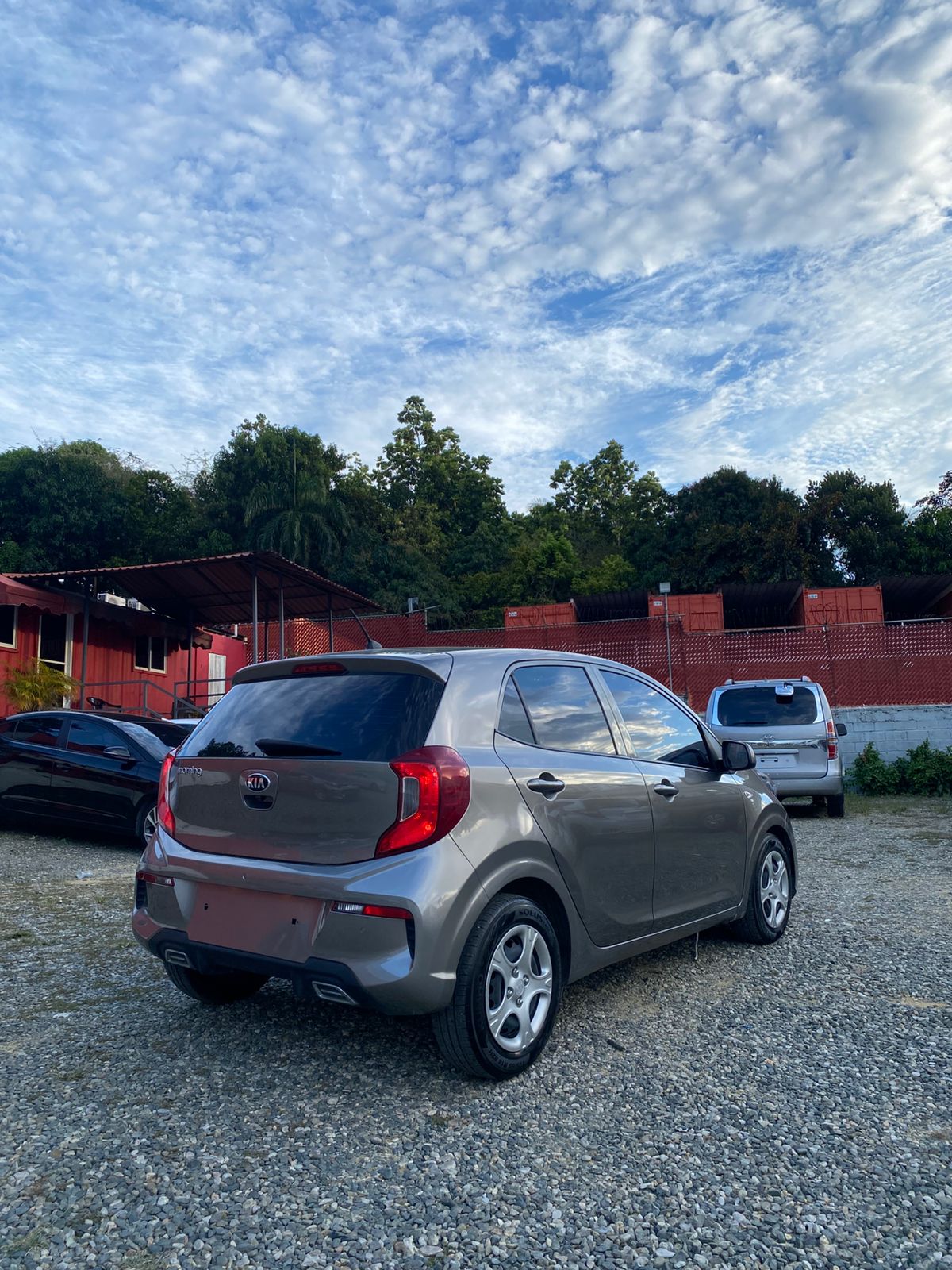 carros - KIA MORNING 2021 GASOLINA 3