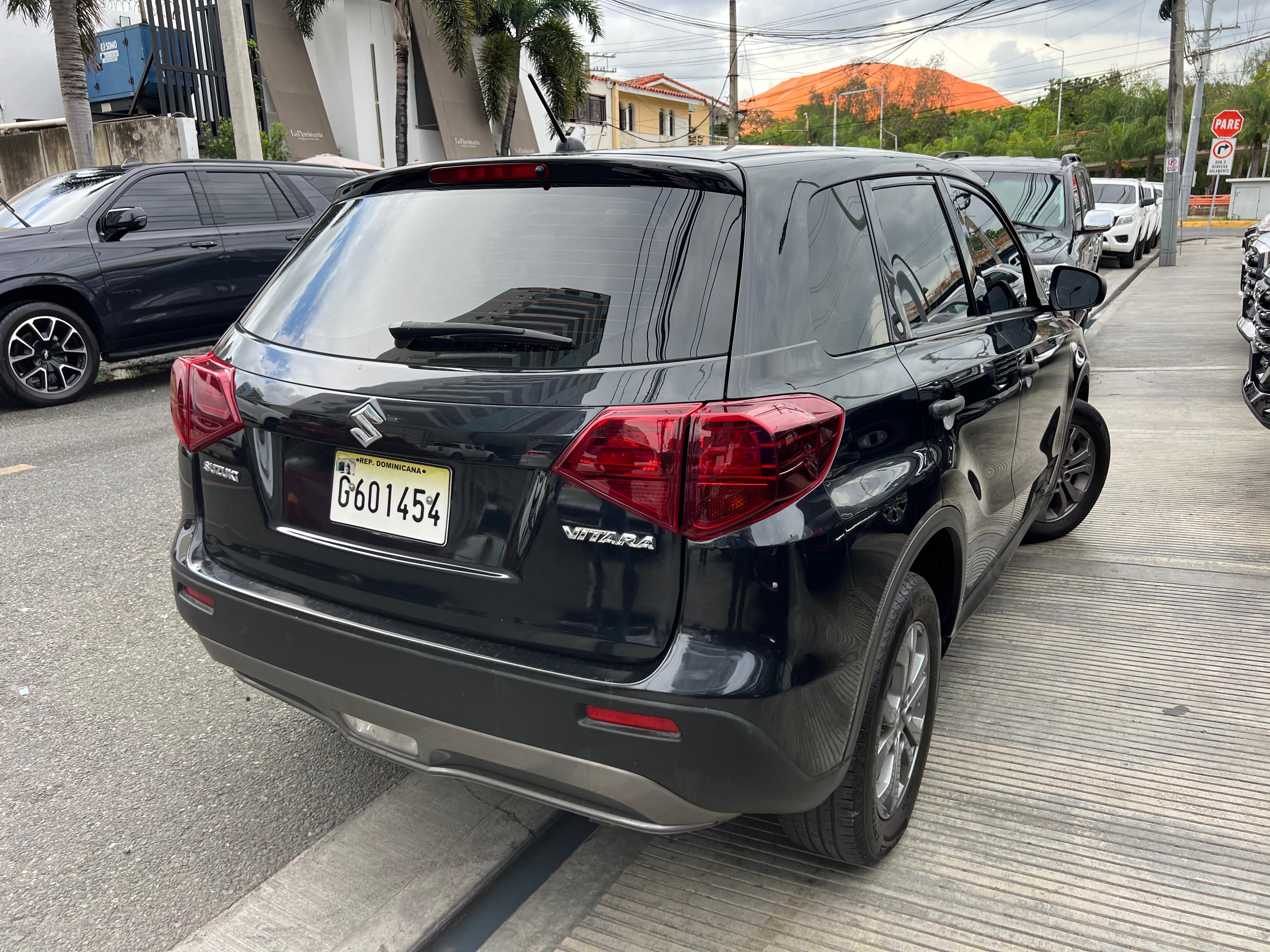 jeepetas y camionetas - SUZUKI VITARA 2023 EN PIEL 5